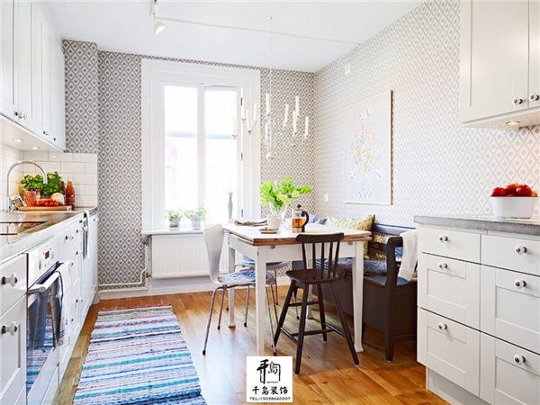 餐桌變形記，小餐廳范出格調