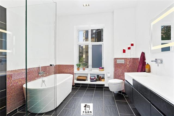 衛(wèi)生間瓷磚選擇選？別出心裁的衛(wèi)生間設(shè)計