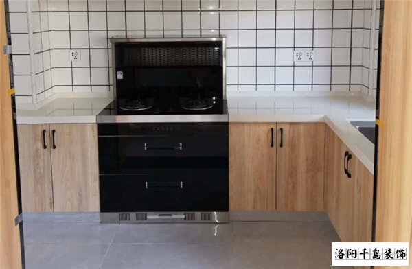 集成一體灶，節(jié)能省空間